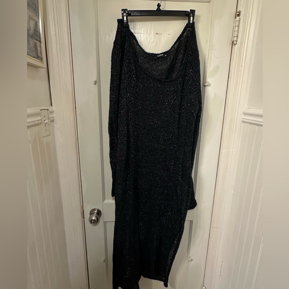 Cider dress with slits on the side see through